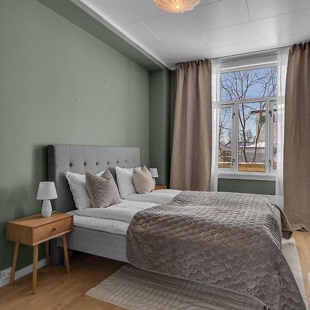 Amazing Tromso City Apartment With Free Parking And Lovely City Views! Luaran gambar